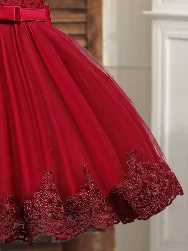 Šaty vánoční s mašlí