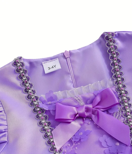 Fialové princeznovské šaty Sofie První